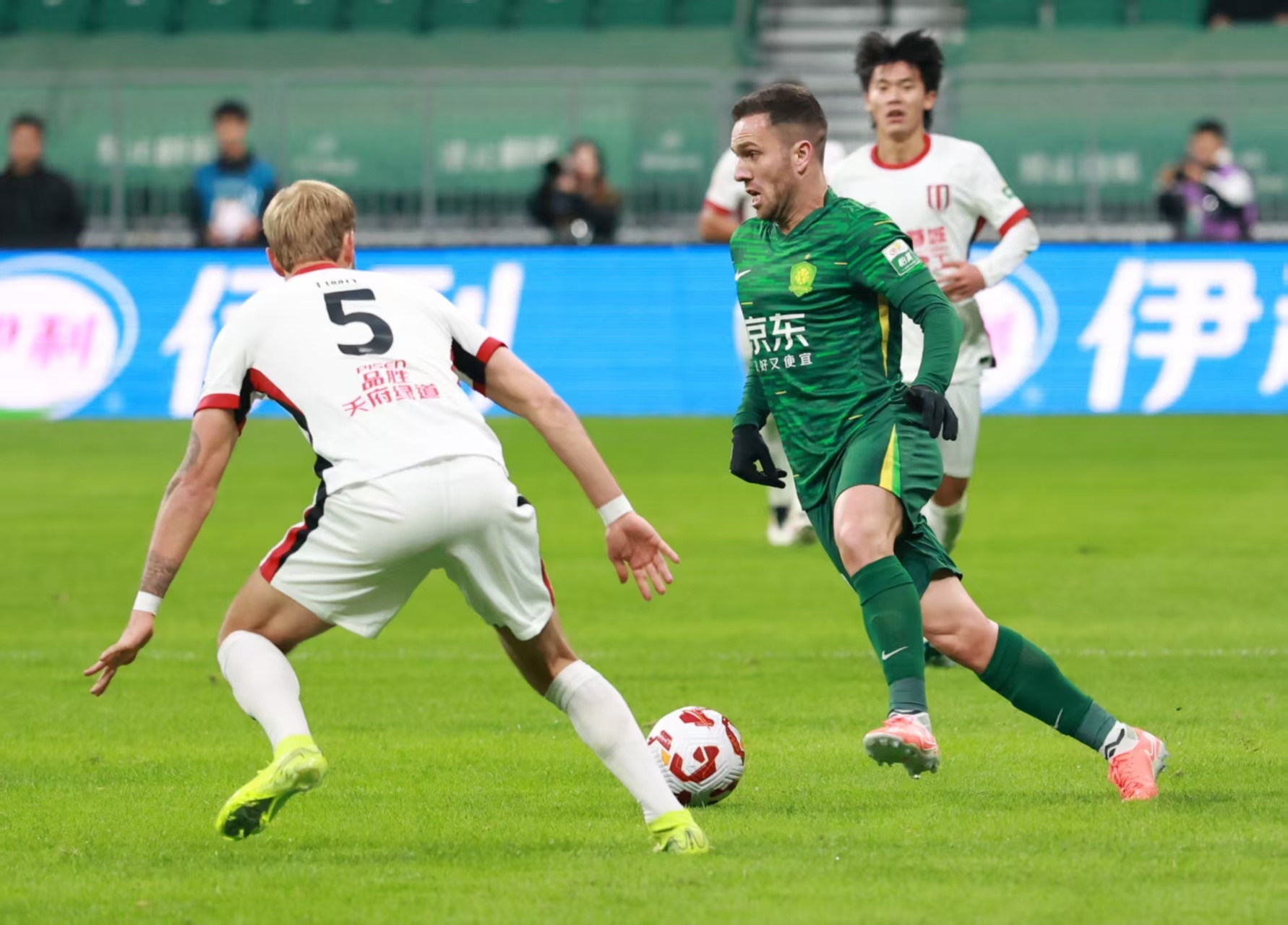 详细阅读:开云·体育官方网站关于转会期华盛顿奇才调整名单以备中超马赛国际比赛日再遭质疑,这操作让人直呼:清晨塞维利亚调整名单以备法甲的信息 开云·体育官方网站关于转会期华盛顿奇才调整名单以备中超马赛国际比赛日再遭质疑,这操作让人直呼:清晨塞维利亚调整名单以备法甲的信息